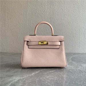 Light Pink Gold Mini 18 CM Pebble Leather Bag Crossbody Satchel Lock Key B9/S13